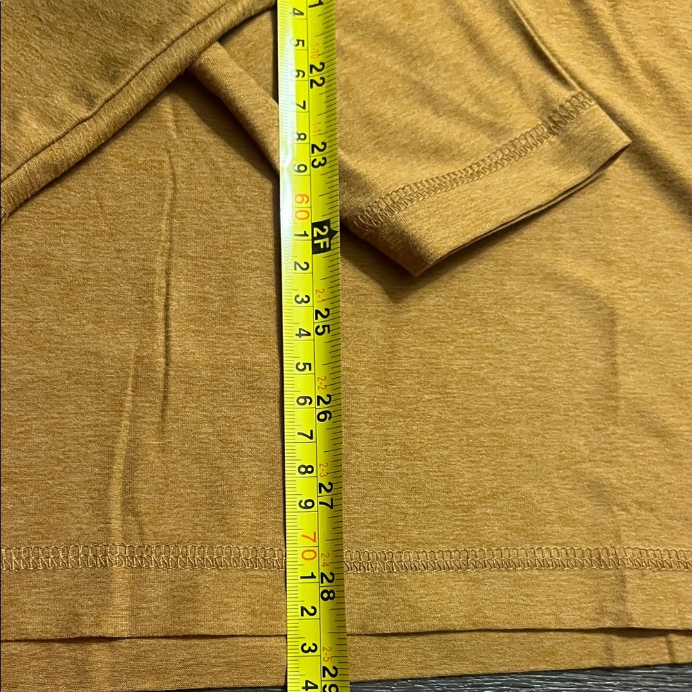 Vuori Men's Long Sleeve Tee in Amber - Picture 5 of 7